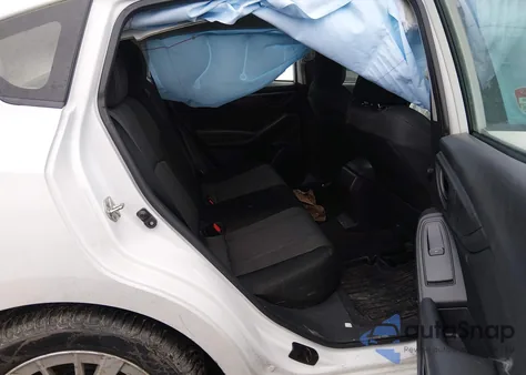 2018 Subaru Impreza 2.0I Premium z USA, uszkodzony, nr VIN 4S3GTAB63J3713908